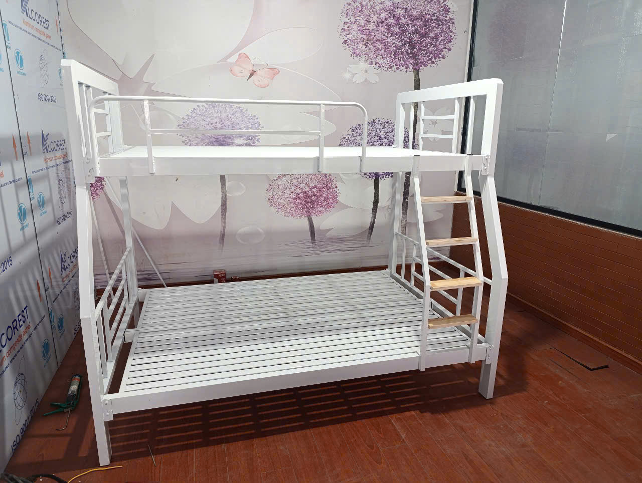 Giường sắt lệch tầng rộng 1m2/1m4 khung sắt hộp to 40×80