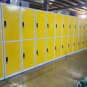 tủ đồ hai cánh đứng để vật tư
