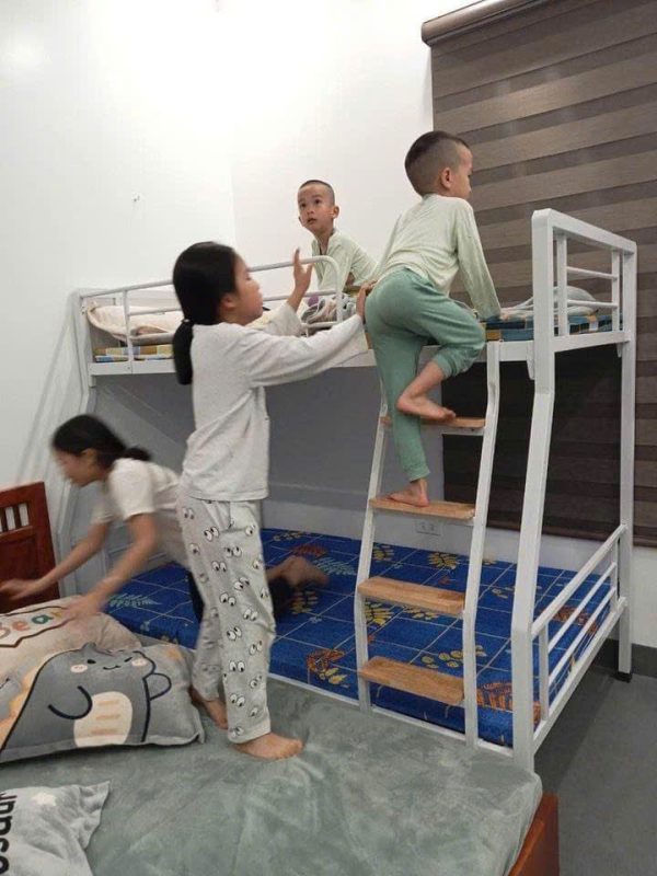 giường tầng